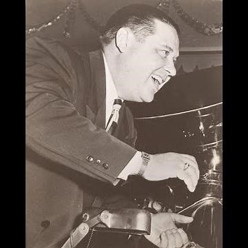 Red Raven Polka - Lawrence Duchow & His Red Raven Orchestra, 1939