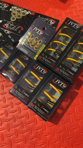 The upgrade haul is officially in! We've just unboxed a fresh delivery of JVT Performance Parts, and they are ready to transform your automatic motorcycle's performance. • Center Springs: Available for models like the Mio M3, Mio Sporty, Click, and PCX. Dial in your shifting RPM for maximum efficiency and throttle response. • Clutch Springs: These give you a better "bite" and eliminate slip, meaning more power reaches the rear wheel, faster. • Flyballs / Roller Weights: We've got 10G and 12G rol