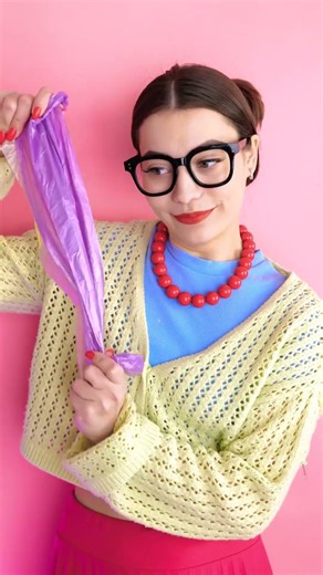 Unleash the Magic: The Ultimate Bag Trick for Spotless Style! 🎩✨