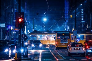 Simulations de flux de trafic et 30 façons différentes de construire un carrefour [Vidéo]