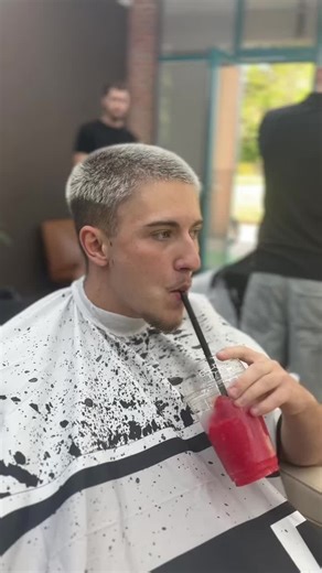 Buzz Taper Fade Techniques from Uroš Horvat