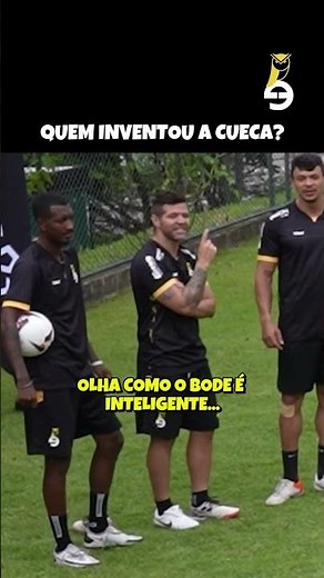 ELE DESCOBRIU QUEM INVENTOU A CUECA 😂😂 #futebol #reversao #engraçado
