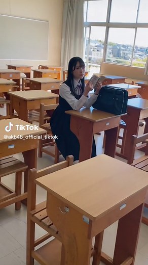 山内瑞葵：青春の1ページ | 教室での放課後活動