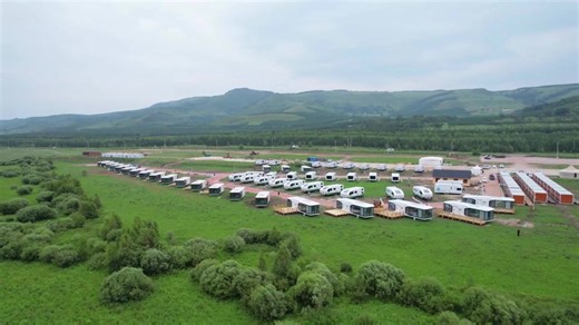 In China, it only takes 45 days to build such a spaceship hotel!#诗宿太空舱 #民宿设计 #酒店设计 #太空舱 #景区民宿