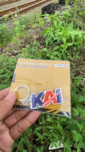 Logo kereta saat ini @Railway Indo Store