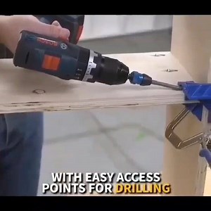 The easy way to hold 90° corner and “T” joints in boxes, cabinets, and cases is using our 90° Corner Clamp. FEATURES ✔EASY TO USE: The 90° Corner Clamp is the fastest, easiest-to-use corner clamp with auto-adjusting technology that adjusts the clamp automatically to the thickness of your workpieces up to 1" thick. ✔VARIOUS OCCASION: Get the helping hand you need to hold 90º corners and “T" joints together securely when you’re assembling boxes, drawers, cabinets, and cases. ✔LEAVE HANDS FREE: The