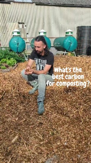 What carbon inputs are you using for your composting endeavours? I find wood chips to be superior to things like shredded card and paper. Better than leaves too due to the structure they offer a compost pile. #compost #composting #carbon #woodchips #soilfoodweb #soilscience #woodchip #circulareconomy #foodwaste #zerowaste #regenerative | Michael Compost Kennard