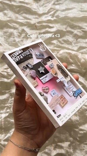 Nirali Shah on Instagram: "The cutest 3d frame ever!💌🫶🏼🍓 Pre-order my book "craft happy" where you will find 40 such similar projects that you'll love! Link to order is in my bio🧵✨✏️"