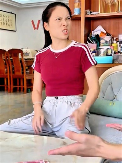 Hilarious Chinese Comedy Video Compilation