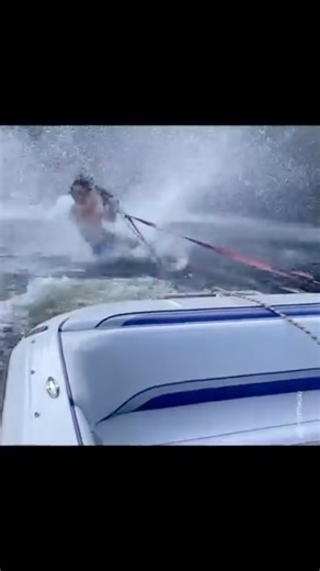 Boat fails on Instagram: "I can see the vision but terrible execution. Luckily no one was hurt but this is the equivalent of sticking your hand in a blender and expecting to walk away with all your fingers. Very lucky guy ‼️ 🎥 @jerryoftheday #boatfail #fail #sendfirstthinklater #sendit #boataccident"