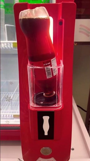 #IcyCoke machine #noAI #CocaCola