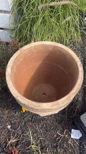 21K views · 4.5K reactions | I think this is the easiest fountain I’ve made yet! #diyfountain #easyfountain #planterfountain #solarpump #poposoap #diybirdbath #diybirdbath | The Household Review | Facebook