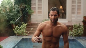 OHHHH Lucifer 😏😍🤤 Festhalten, die vierte Staffel startet in Deutschland auf Amazon Prime am 9. Mai. Alle Streaming-Highlights: https://bit.ly/2JFP62B | KINO&CO