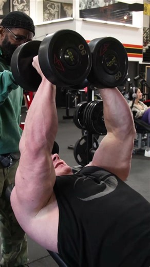 Training with 300lb bodybuilder!🏋️‍♂️