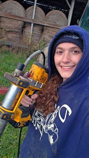 Greasing tractors and wagons #greasing #tractors #equipment #farmlife