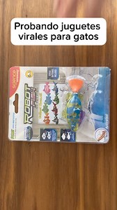 2.3M views · 81K reactions | ¡Rifaremos uno de estos 3 juguetes para festejar el día del gato! Sólo tienes que seguirnos aquí en facebook y escribir en los comentarios qué juguete te gustaría ganar. El concurso es internacional. Anunciaremos al ganador el 31 de agosto por historias. #gatos #michis #mishayceniza | Misha y Ceniza | Facebook