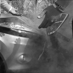 Motor vehicle accidents happen every day in South Africa. While we try to avoid them as much as possible, knowing what to do in the case of an accident can make it a little less stressful. Read more bit.ly/2QmYsyF #OTM2018 #BeLegalWise | LegalWise South Africa