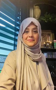 965K views · 101K reactions | رسول اللہ صلی اللہ علیہ وسلم کا وعدہ ھے کہ صبح شام تین مرتبہ یہ دعا پڑھ لو۔ زمین اور آسمان کے درمیان ھر آفت سے محفوظ ھو جاؤ گے۔ Follow: Instagram..  https://instagram.com/aisha_khalid10?igshid=fp26bzta8vj6 https://www.youtube.com/channel/UCTwkuNzcL44wKOF7MxBZ4iw Tiktok.. https://vm.tiktok.com/ZMeUowWLM/ | Tafseer ul Quran with Aisha Khalid | Facebook