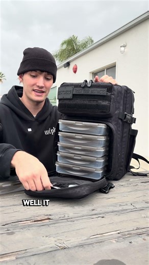 When your coworker turns down lunch for MEAL PREP 🙄 | WOLFpak