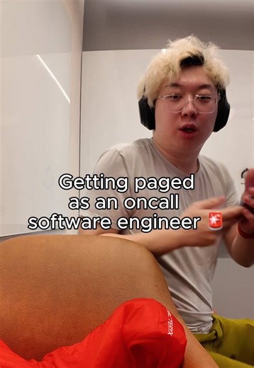 Getting paged as an oncall software engineer #oncall #softwareengineer | Software Engineer
