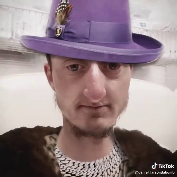 Gang Gang #CapCut #gnarly #daniel_larsondabomb #daniellarson #relatable #daniellarsontoothbrush #fypppppppppppppp #trendingvideo #trendingvideo