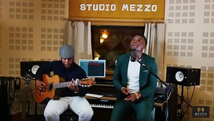 Avec mon frère @jessy_mezzo, j’ai un plaisir à rappeler à mon Dieu qu’il est mon seul confident. Le plus fiable, celui qui détient tous mes secrets, qui sait comment les garder, qui ne m’a jamais jugé ni trahi ! L’album est toujours disponible partout. Merci encore pour tout votre amour, que le seigneur vous bénisse ❤️ | Jonathan C. Gambela