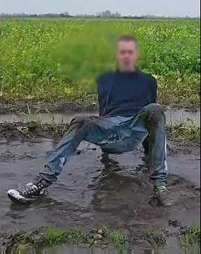 Wet and messy jeans and converse sneakers