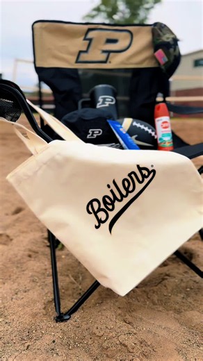 Memorial Day weekend is here!🇺🇸 Grab your Purdue gear for lake days, cookouts, road trips, and everything in between! Stop by the Purdue Campus Store before the long weekend!🚂 #BoilerUp #MemorialDay #Purdue