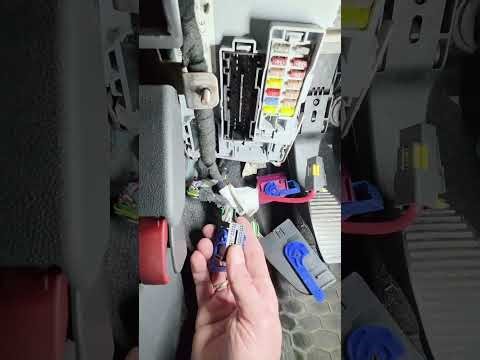 Naprawa modułu BCM po nieudanej naprawie – Fiat 500 | Alarm Serwis Poznań