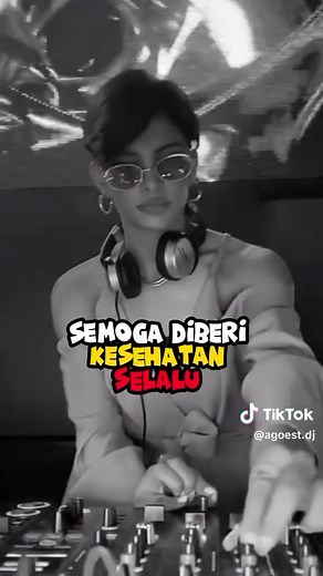 mode malam #breakbeat #breakbeatdj #breakbeat2024 #agoestdj #djviraljedagjedug #kumpulanlagudj #djremix #housemusic #clasichouse #DISCOCLASIC90