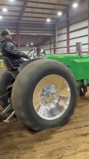 Oliver 88 oak grove ky #antiquetractorpulling #tractor #tractorpulling