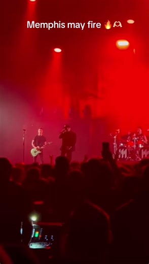 Memphis May Fire - Blood & Water Live in Tilburg, NL