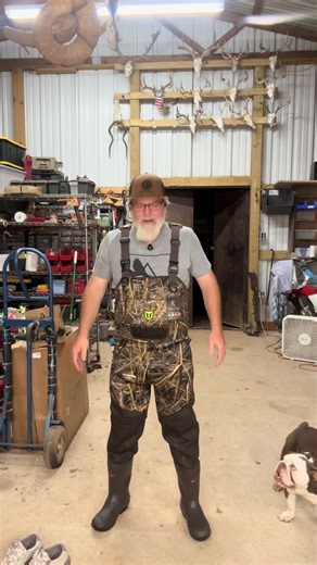 These waders are a the best wader for the money you can get. #wader #hunting #camo #duck #fishing