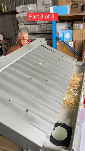 Fire Halo on Instagram: "Both Frank’s demonstrating how flying embers can destroy your home. #explore #explorepageًًً #reels #firehalo #fire"