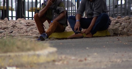 Sources: 20 busloads of migrants arrive in Denver; some reportedly telling customers to pay for free parking