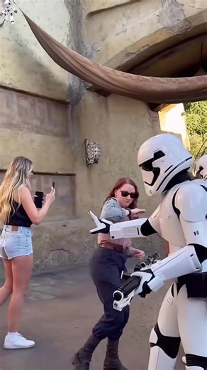 Funny Moments at Star Wars Theme Park