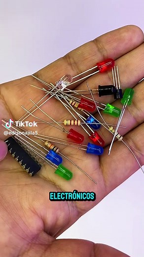 Detector de Proximidad con LED y PCBs