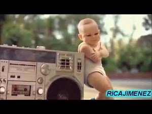 Bebes bailando opacan caseta real