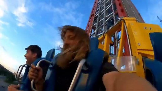 Orlando Free Fall Gyro Drop Tower is absolutely insane 🤯🤯🤯 Full video here: https://youtu.be/Yqyr0QuBjXQ | Midway Mayhem