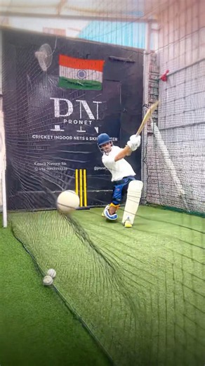 Cricket Cardio against BOWLING MACHINE!🏏🔥 #shorts #cricketcardio #cricketpractice