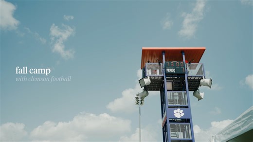 A new season of football means a new season of The VLOG! Episode 1 is live! Tap the link below to watch. ⬇️🐅🎥 🔗 >> youtu.be/DmjjymLY6Ic | Clemson Football