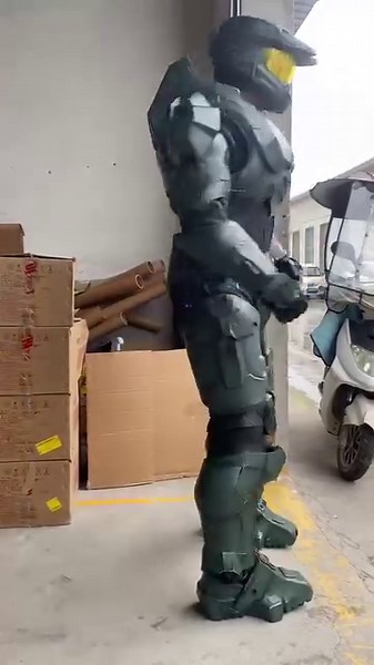 23K views · 563 reactions | Keep making and completing the #masterchief suits. #halo #HaloInfinite #halocosplay #cosplaycostume #foamarmor #gamers #geek #propmaking #gameplays | Cosplay Armor Suits | Facebook