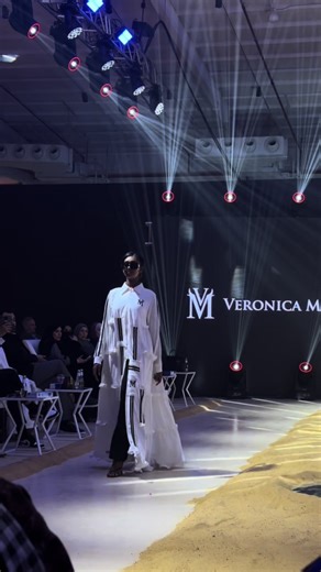 Veronica Manzo's Stunning Runway Show in Riyadh