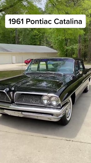 1961 Pontiac Catalina Classic Car Showcase