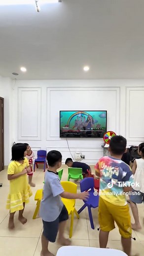 Guía Rápida para Jugar a las Sillas Musicales
