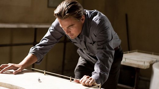 Inception (TF1 Séries Films) : pourquoi la toupie tourne t-elle encore à la fin du film ? (VIDEO) - Télé-Loisirs