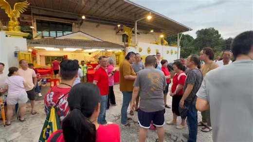 年度盛典集结·大年初八晚万人汹涌与金龍王高天霸師父拜年·普天同庆天公大老爷诞辰·新春拿个好意头·领贡品开国印官印迎接横财神·健康财运事业爱情贵人平安人缘智慧顺遂顺意·一年四季迎春风·东西南北鸿运旺! - Part 3 Annual grand ceremony on lunar 8th with thousands of people greet CNY to Golden Dragon King Master. Celebrating Jade Emperor birthday & worship Windfall Wealth Deity to start a whole good year for great success in health, wealth, career, love, auspicious-aid, safety, affinity and wisdom! - Part 3 | 金龍王 / 金龙王 高天霸师父 Sifu Master The Golden Dragon King . Since 1989