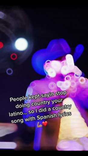 Latino Country Song with Spanish Lyrics by King Louie