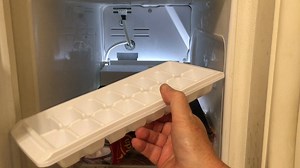 Watch UPDATED&colon; How to Hack an Ice Cube Tray on Amazon Live