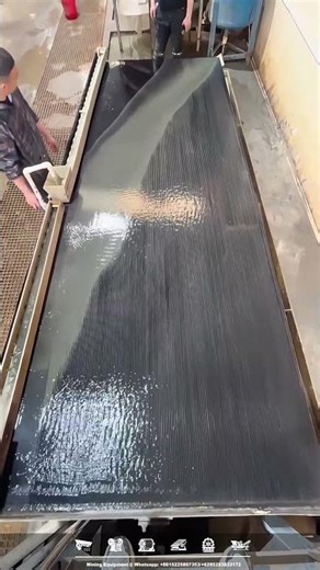 🔬 What Makes a Shaker Table Surface So Effective?If you’ve ever watched a shaker table in action, yo